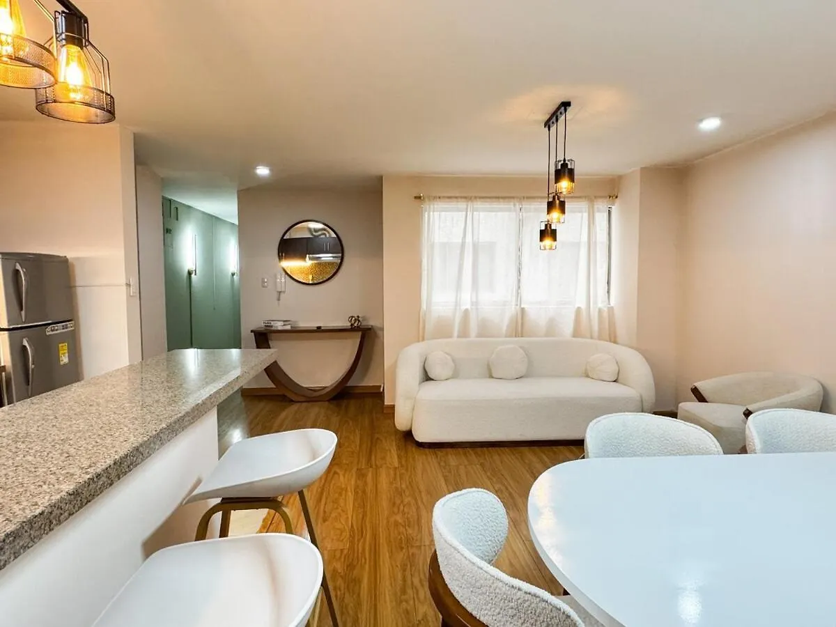 Totems City Home Cuenca