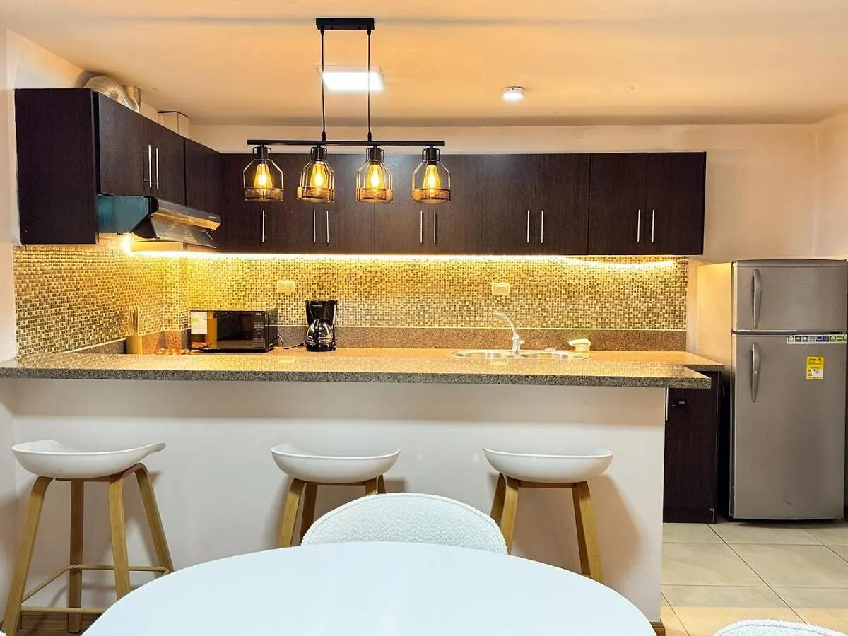Totems City Home Cuenca Apartman